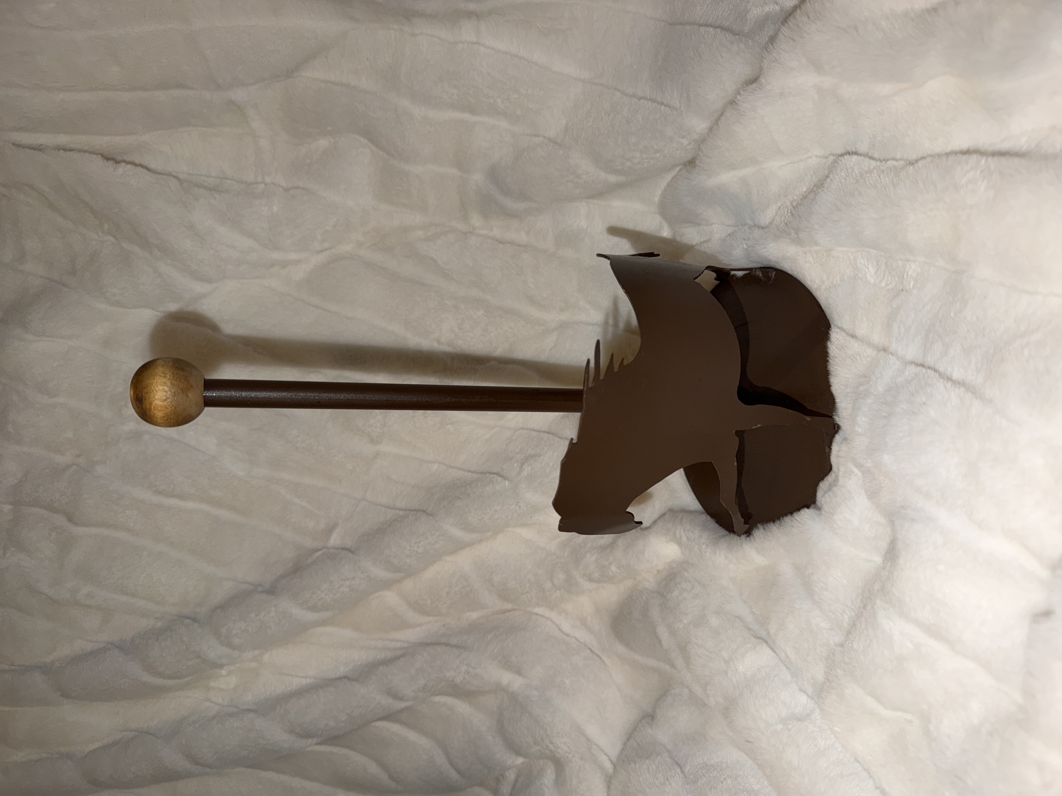 Horse paper towel holder