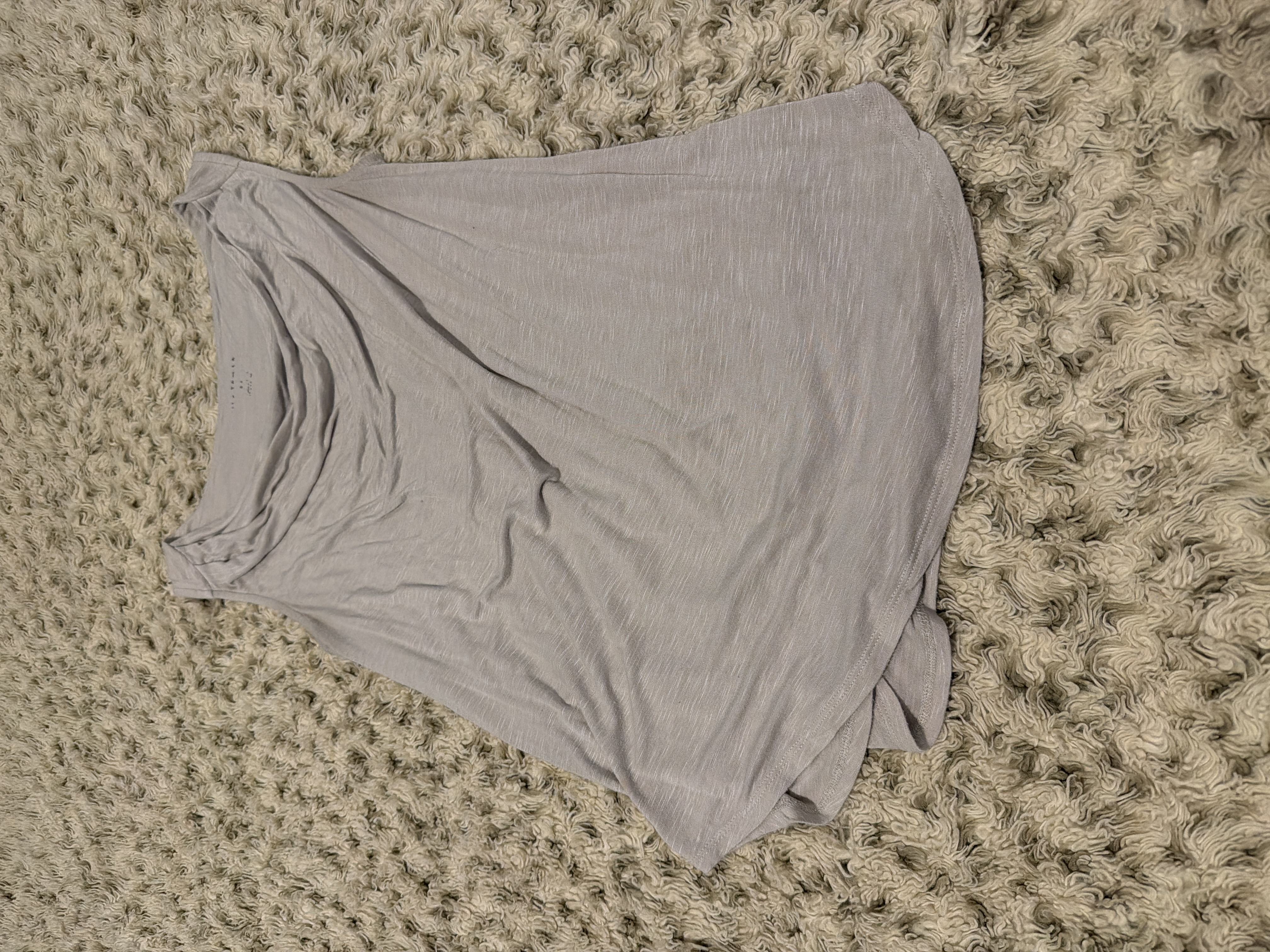 Gray tank
